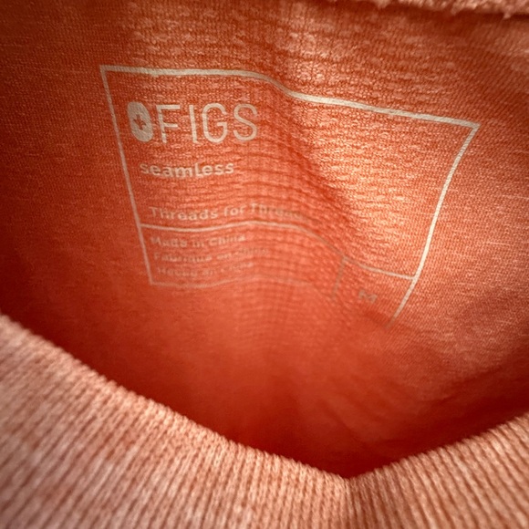 Figs Underscrubs - like new! - Picture 3 of 4